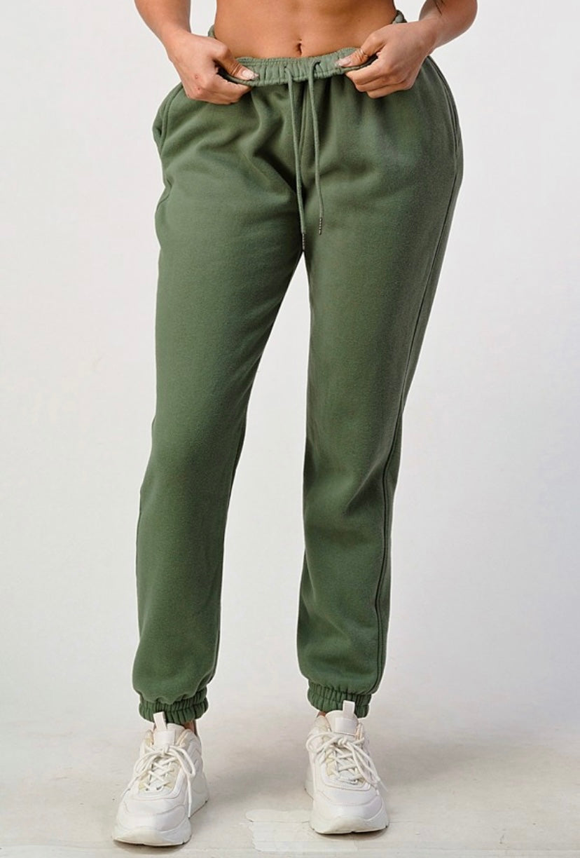 solid pocket sweat jogger pants with piping